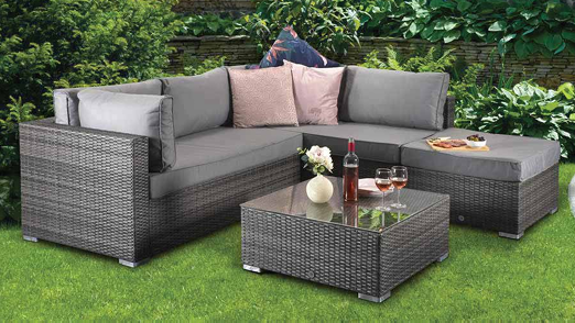 Luxury Outdoor L-Shaped Wicker Sofa Set with Ottoman